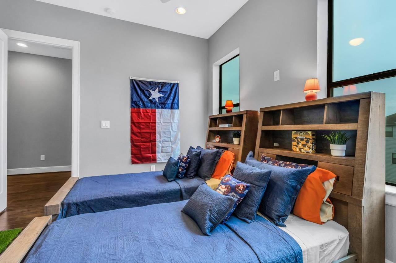 Houston Horizon House: Modern Downtown View Retreat Villa Exterior photo